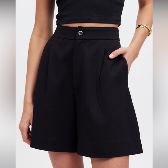 Madewell Black Pleated Short in Ponte - Picture 5 of 12